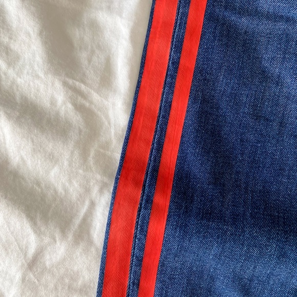 2/$50💙 CLOSET CLEAN OUT: Zara striped skinny jeans - Picture 3 of 9